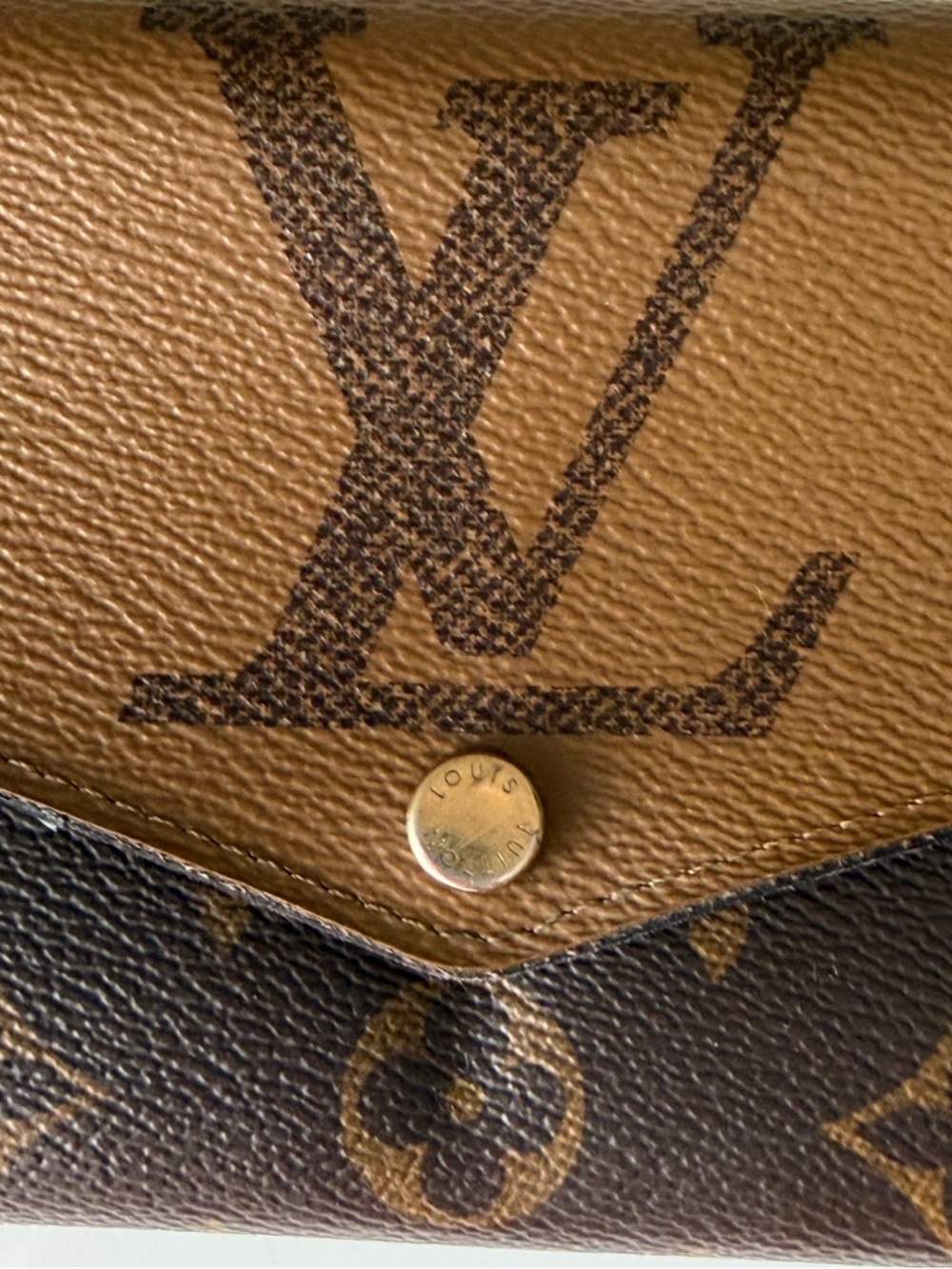 Louis Vuitton Sarah Wallet Reverse Monogram Giant Canvas Black Interior - Picture 11 of 11